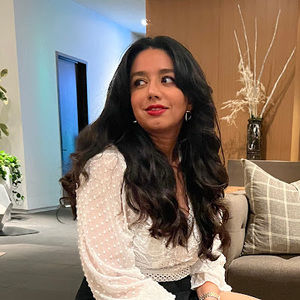 Meet your Posher, Nadia